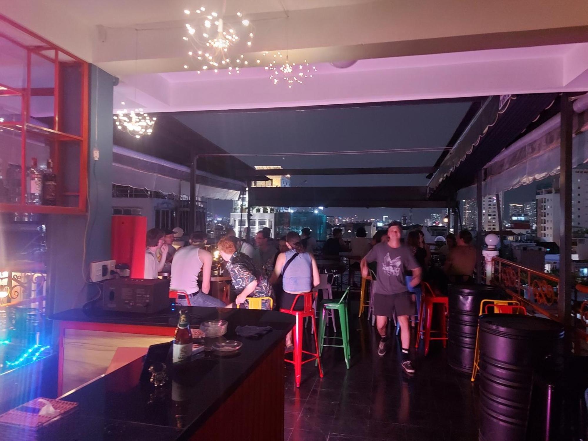 Saigon Rooftops Hostel Ho Chi Minh-staden Exteriör bild